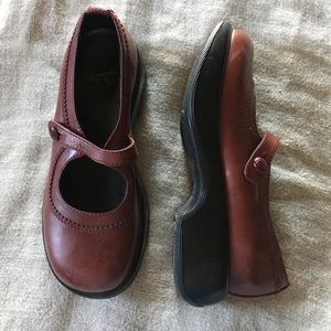 Dansko Mary Janes. The perfect red shoe!